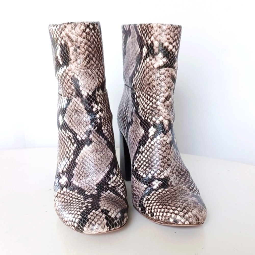 Tory burch snakeskin heeled ankle boots - Picture 2 of 8
